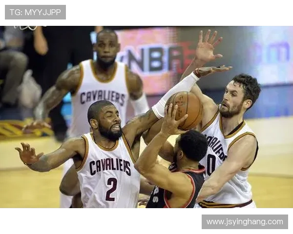 2017年骑士与猛龙季后赛第三场精彩对决回顾与分析