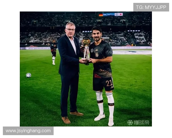 京多安的足球之路：从青涩少年到世界顶级中场的华丽转身